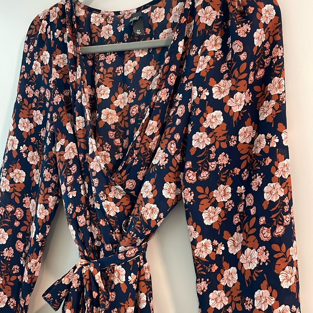 Gorgeous floral dress